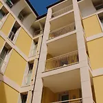 شقة فندقية Residenza Agnello D'oro 4*