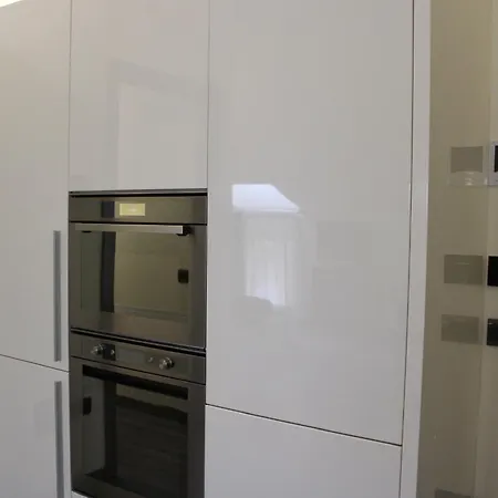 Residenza Agnello D'oro 4* بوسولينغو