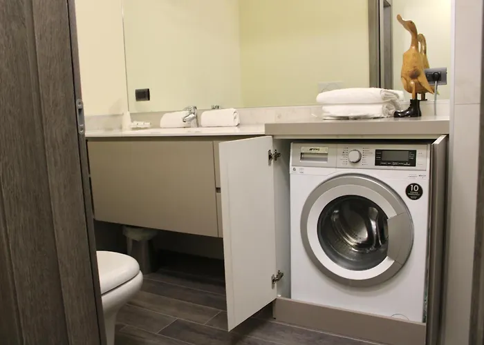 アパートホテル Residenza Agnello D'oro ブッソレンゴ