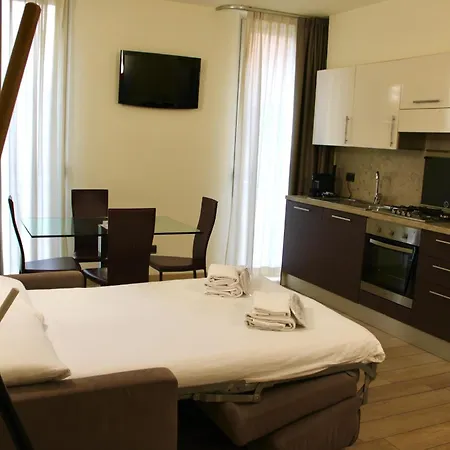 Residenza Agnello D'oro 3* Буссоленго
