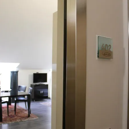 Residenza Agnello D'oro アパートホテル